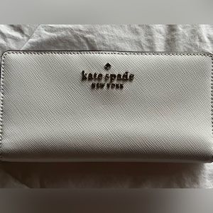 White Kate spade wallet